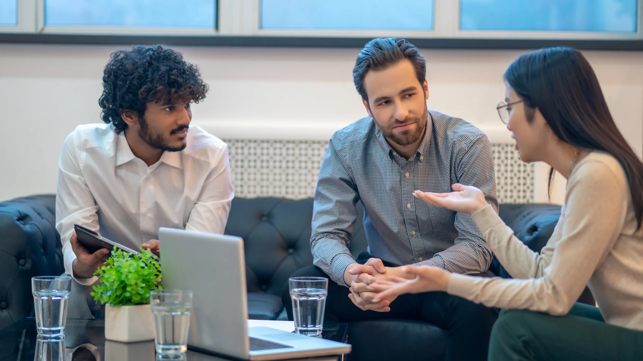 AI Might Write the Draft, But You’re the One Who Makes It Shine Img